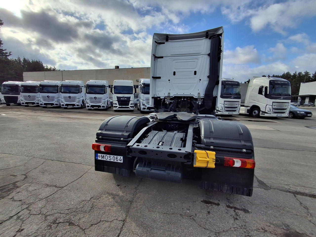 2023 Mercedes-Benz Actros 5 1845 BigSpace - Other machinery: picture 3 2023 Mercedes-Benz Actros 5 1845 BigSpace - Other machinery: picture 3
