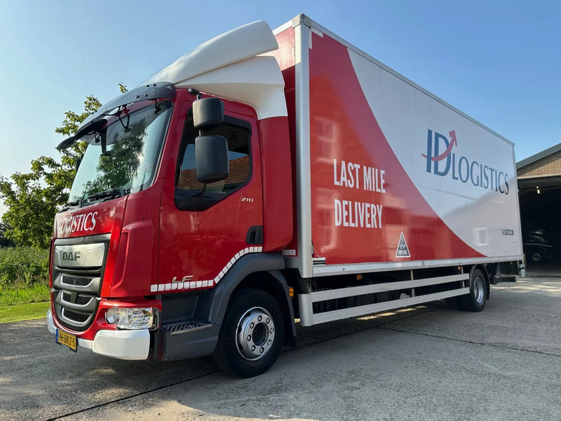 DAF LF 210 / NL TRUCK / LOW KM / EURO 6 / BOX + TAILLIFT / 12t / NEW APK - Box truck: picture 1 DAF LF 210 / NL TRUCK / LOW KM / EURO 6 / BOX + TAILLIFT / 12t / NEW APK - Box truck: picture 1