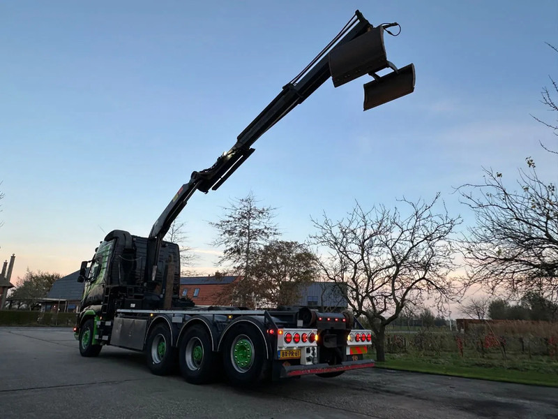 Volvo FH 540 8X4 / NL TRUCK / EURO5 / CRANE+ROTATOR+HOOK - Crane truck: picture 2 Volvo FH 540 8X4 / NL TRUCK / EURO5 / CRANE+ROTATOR+HOOK - Crane truck: picture 2