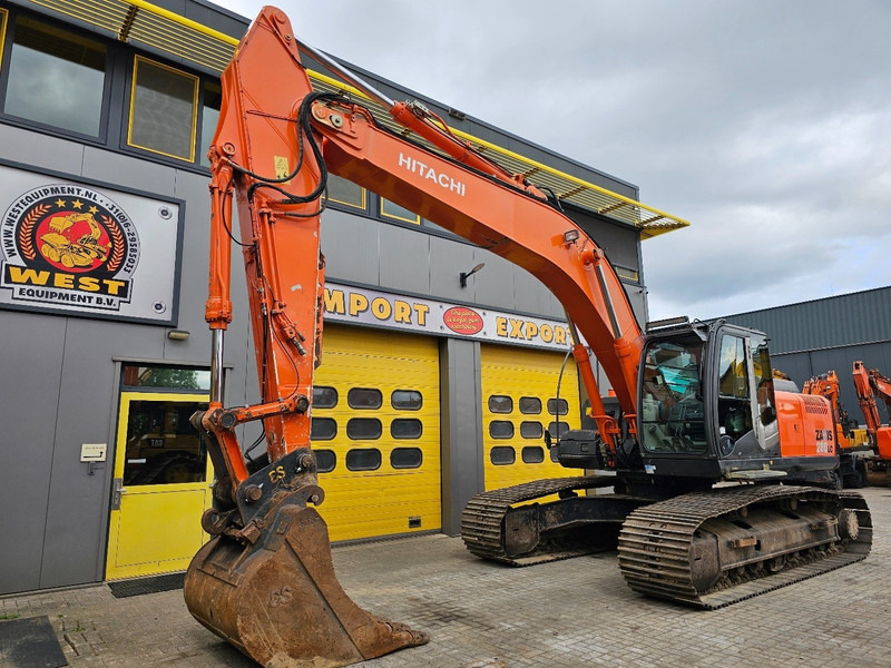 Hitachi ZX280LC-3 - Excavator: picture 2 Hitachi ZX280LC-3 - Excavator: picture 2