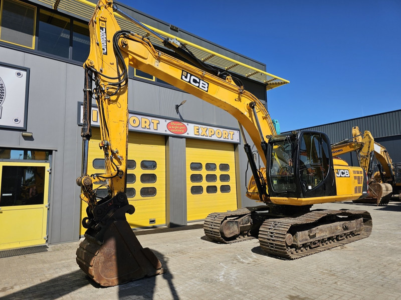 JCB JS220 LC - Crawler excavator: picture 2 JCB JS220 LC - Crawler excavator: picture 2
