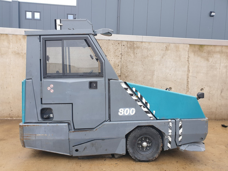 TENNANT 800 - Road sweeper: picture 1 TENNANT 800 - Road sweeper: picture 1