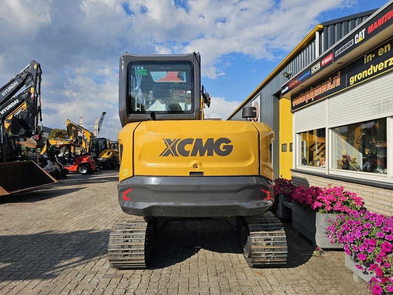 XCMG XE60GA - Mini excavator: picture 4 XCMG XE60GA - Mini excavator: picture 4