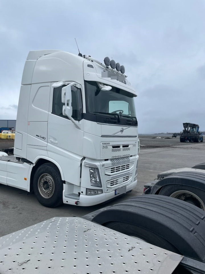 Volvo FH 540 6x2 Retarder Video - Tractor unit: picture 1 Volvo FH 540 6x2 Retarder Video - Tractor unit: picture 1