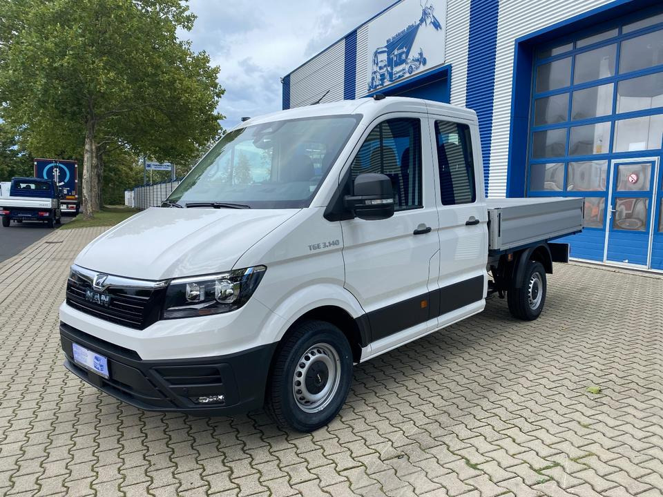 MAN TGE 3.140 Doka Pritsche Next Level *TEMPO*KLIMA*CAM*AHK*APP*PDC*INKL.19% MWST*SOFORT!* - Flatbed van, Combi van: picture 4 MAN TGE 3.140 Doka Pritsche Next Level *TEMPO*KLIMA*CAM*AHK*APP*PDC*INKL.19% MWST*SOFORT!* - Flatbed van, Combi van: picture 4