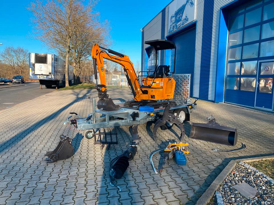Minibagger BK1500JS + Anhänger + Zubehör *INKL.19% MWST*KUBOTA*BERGER KRAUS*JOYSTICK*ZUBEHÖRPAKET GROß*SOFORT!* - Mini excavator, Trailer: picture 1 Minibagger BK1500JS + Anhänger + Zubehör *INKL.19% MWST*KUBOTA*BERGER KRAUS*JOYSTICK*ZUBEHÖRPAKET GROß*SOFORT!* - Mini excavator, Trailer: picture 1