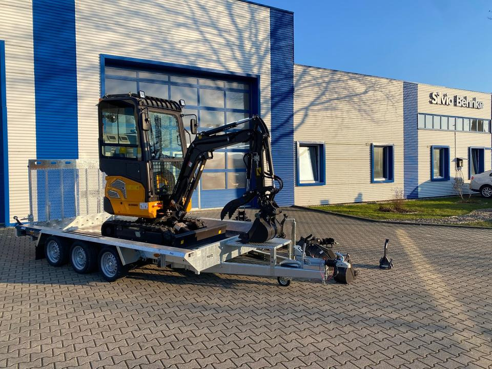 Minibagger BK2000NKSR + Tieflader + Zubehör *INKL.19% MWST*BERGER KRAUS*KUBOTA* KLIMA*SCHWENKARM*VERSTELLFAHRWERK* - Mini excavator, Trailer: picture 4 Minibagger BK2000NKSR + Tieflader + Zubehör *INKL.19% MWST*BERGER KRAUS*KUBOTA* KLIMA*SCHWENKARM*VERSTELLFAHRWERK* - Mini excavator, Trailer: picture 4