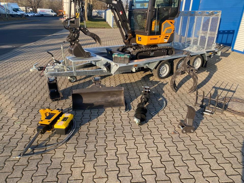 Minibagger BK2000NKSR + Tieflader + Zubehör *INKL.19% MWST*BERGER KRAUS*KUBOTA* KLIMA*SCHWENKARM*VERSTELLFAHRWERK* - Mini excavator, Trailer: picture 2 Minibagger BK2000NKSR + Tieflader + Zubehör *INKL.19% MWST*BERGER KRAUS*KUBOTA* KLIMA*SCHWENKARM*VERSTELLFAHRWERK* - Mini excavator, Trailer: picture 2