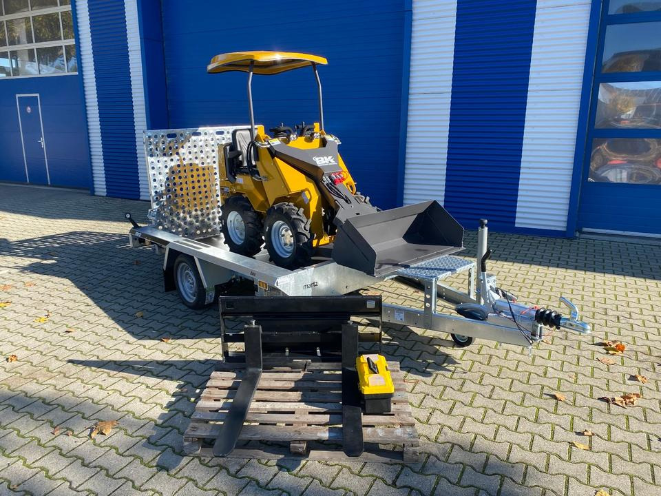 Radlader/Mini-Radlader BK360SW inkl. Tieflader und Gabel/Schaufelpaket *INKL.19% MWST*BERGER KRAUS*B&S MOTOR*SOFORT!* - Compact loader, Trailer: picture 1 Radlader/Mini-Radlader BK360SW inkl. Tieflader und Gabel/Schaufelpaket *INKL.19% MWST*BERGER KRAUS*B&S MOTOR*SOFORT!* - Compact loader, Trailer: picture 1