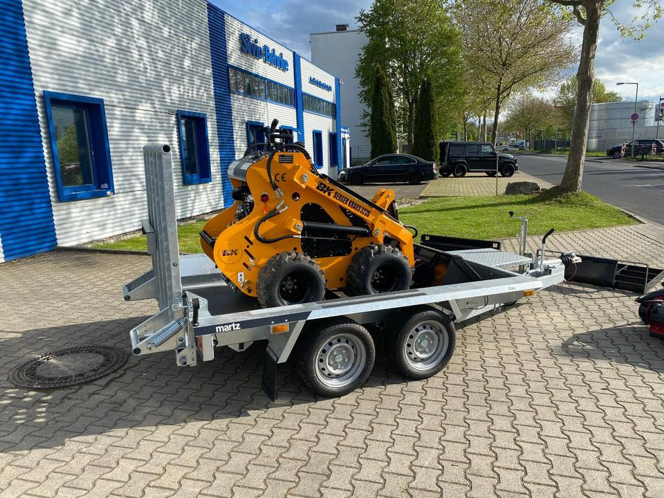 Radlader / Minilader BK323S Komplettpaket mit Tieflader + Zübehör *INKL.19% MWST.*BERGER KRAUS*BRIGGS&STRATTON* - Skid steer loader: picture 4 Radlader / Minilader BK323S Komplettpaket mit Tieflader + Zübehör *INKL.19% MWST.*BERGER KRAUS*BRIGGS&STRATTON* - Skid steer loader: picture 4