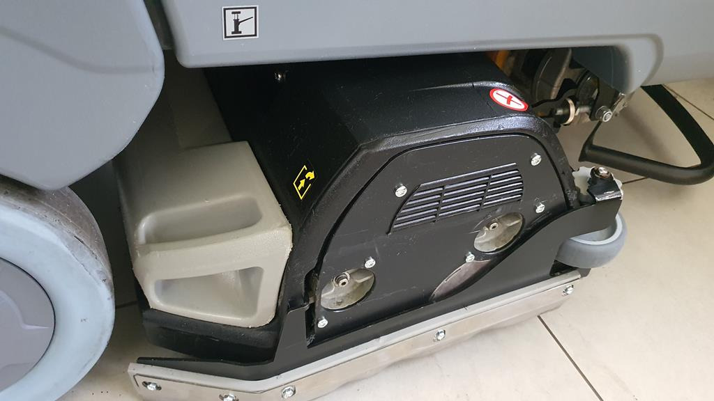 Scrubber dryer KÄRCHER B 90 R Classic Bp Pack: picture 12 Scrubber dryer KÄRCHER B 90 R Classic Bp Pack: picture 12