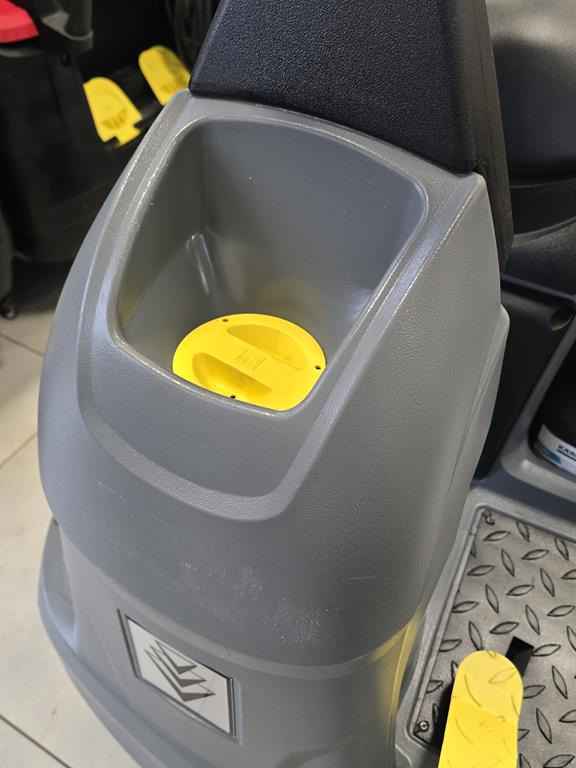 Scrubber dryer KÄRCHER B 90 + R75 266 working hours: picture 14 Scrubber dryer KÄRCHER B 90 + R75 266 working hours: picture 14