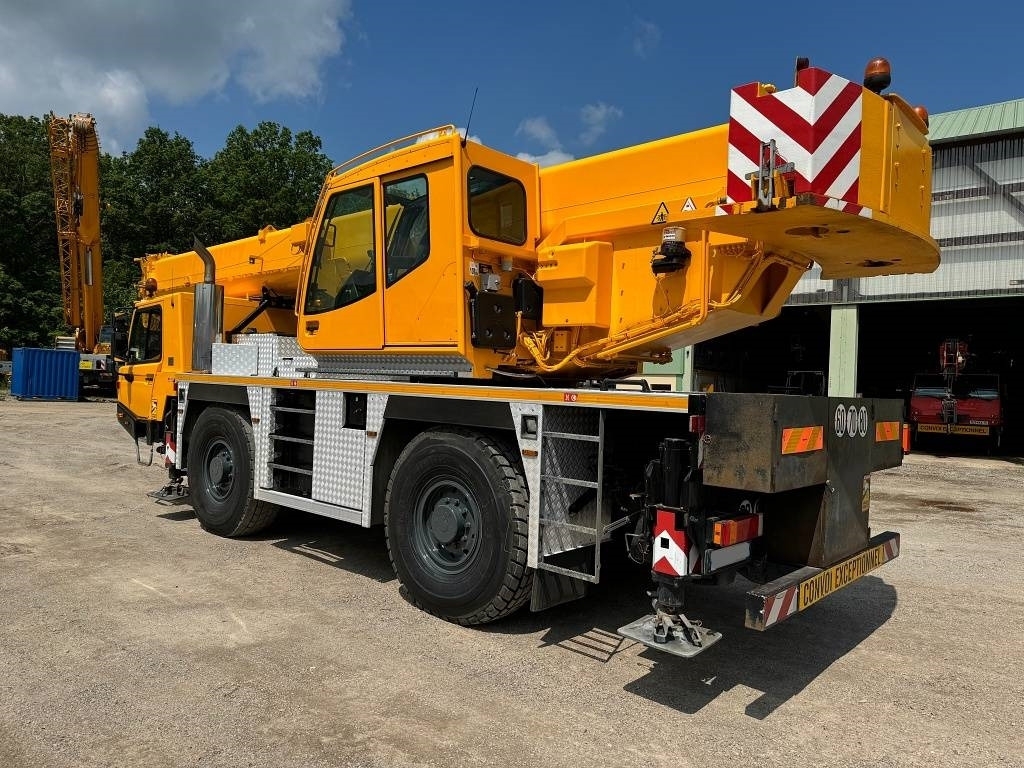 Tadano Faun ATF 40G-2  - Mobile crane: picture 4 Tadano Faun ATF 40G-2  - Mobile crane: picture 4