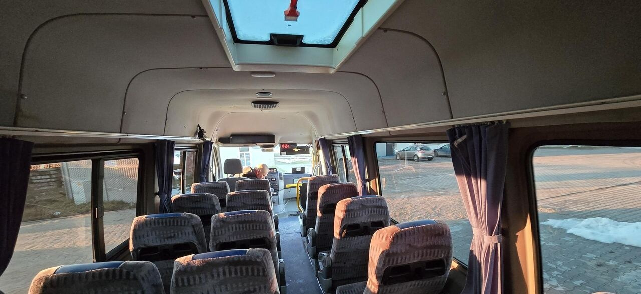 Minibus, Passenger van Volkswagen Crafter / 2 x AIRCO / 23 PLACES / IMPORT FRANCE: picture 13 Minibus, Passenger van Volkswagen Crafter / 2 x AIRCO / 23 PLACES / IMPORT FRANCE: picture 13