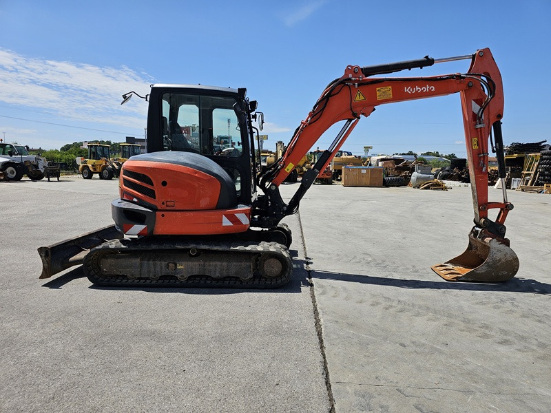 KUBOTA KX057-4 - Mini excavator: picture 5 KUBOTA KX057-4 - Mini excavator: picture 5