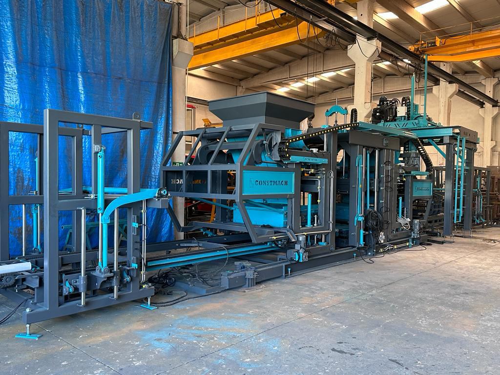 Constmach BS-25 Concrete Block Making Machine (Concrete Paving Machine) - Block making machine: picture 2 Constmach BS-25 Concrete Block Making Machine (Concrete Paving Machine) - Block making machine: picture 2