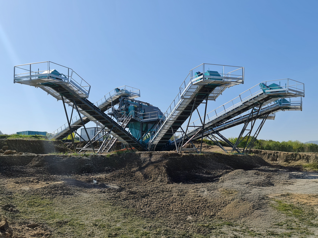 Constmach Stationary Washing And Screening Plant (Sand, Gravel, Gravel Washing And Screening) - Screener: picture 4 Constmach Stationary Washing And Screening Plant (Sand, Gravel, Gravel Washing And Screening) - Screener: picture 4
