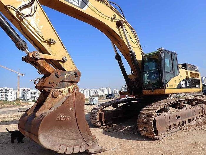 CAT 345DL ME - Excavator: picture 1 CAT 345DL ME - Excavator: picture 1