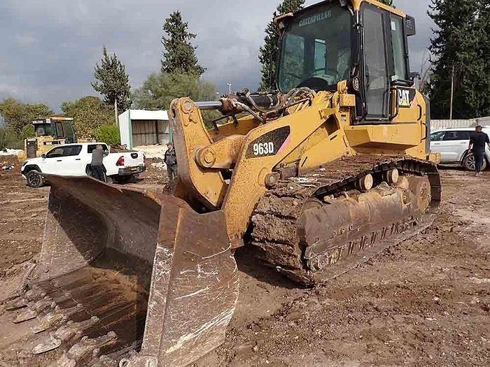 CAT 963D - Excavator: picture 2 CAT 963D - Excavator: picture 2