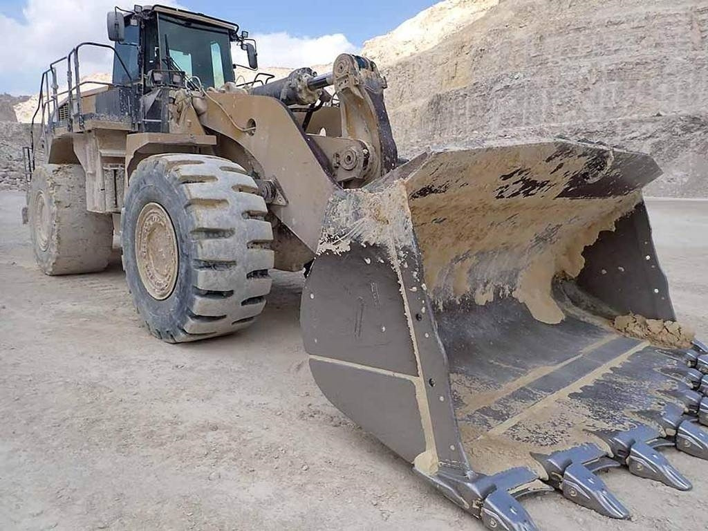 CAT 988K  - Wheel loader: picture 3 CAT 988K  - Wheel loader: picture 3