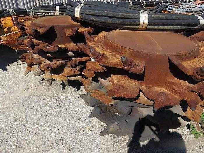 Crawler crane Liebherr HS885HD + BAUER CUTTER - 38 METERS: picture 11