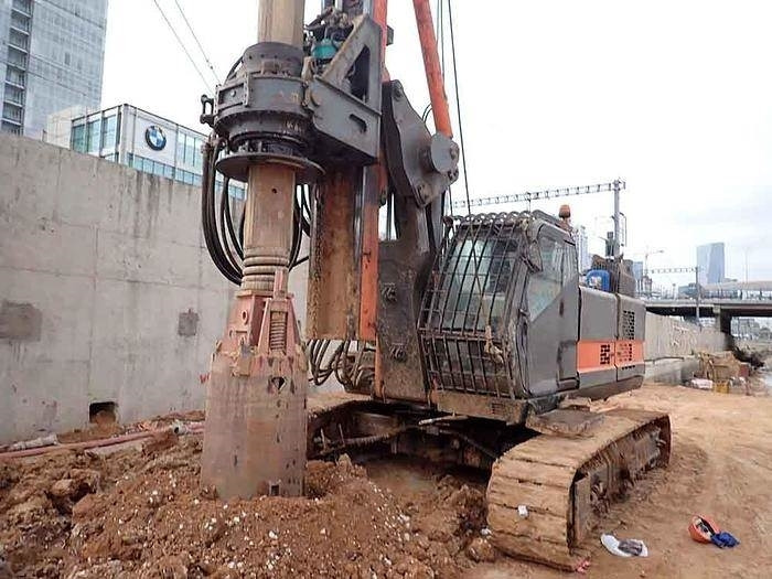 MDT 400BP - Drilling rig: picture 2 MDT 400BP - Drilling rig: picture 2