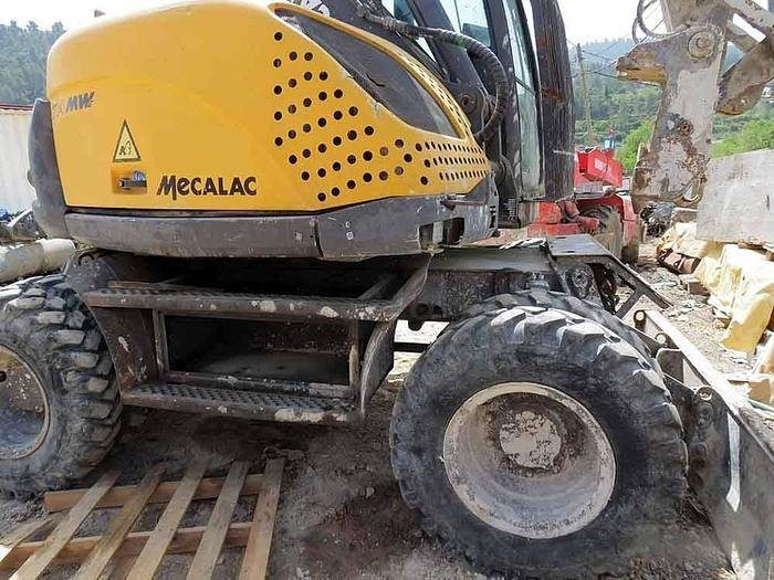 Mecalac 714 MW - Excavator: picture 2 Mecalac 714 MW - Excavator: picture 2