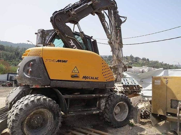 Mecalac 714 MW - Excavator: picture 3 Mecalac 714 MW - Excavator: picture 3