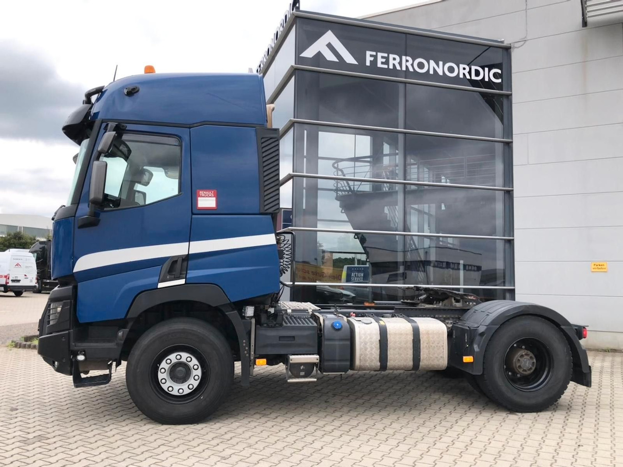 Renault C440 Retarder*Standklima*PTO*Aussenplaneten - Tractor unit: picture 2 Renault C440 Retarder*Standklima*PTO*Aussenplaneten - Tractor unit: picture 2