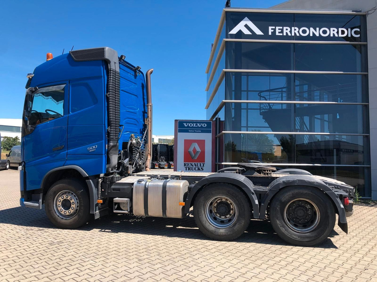 Volvo FH500 6x4*Liftachse*80T*IP-Cool*PTO - Tractor unit: picture 4 Volvo FH500 6x4*Liftachse*80T*IP-Cool*PTO - Tractor unit: picture 4