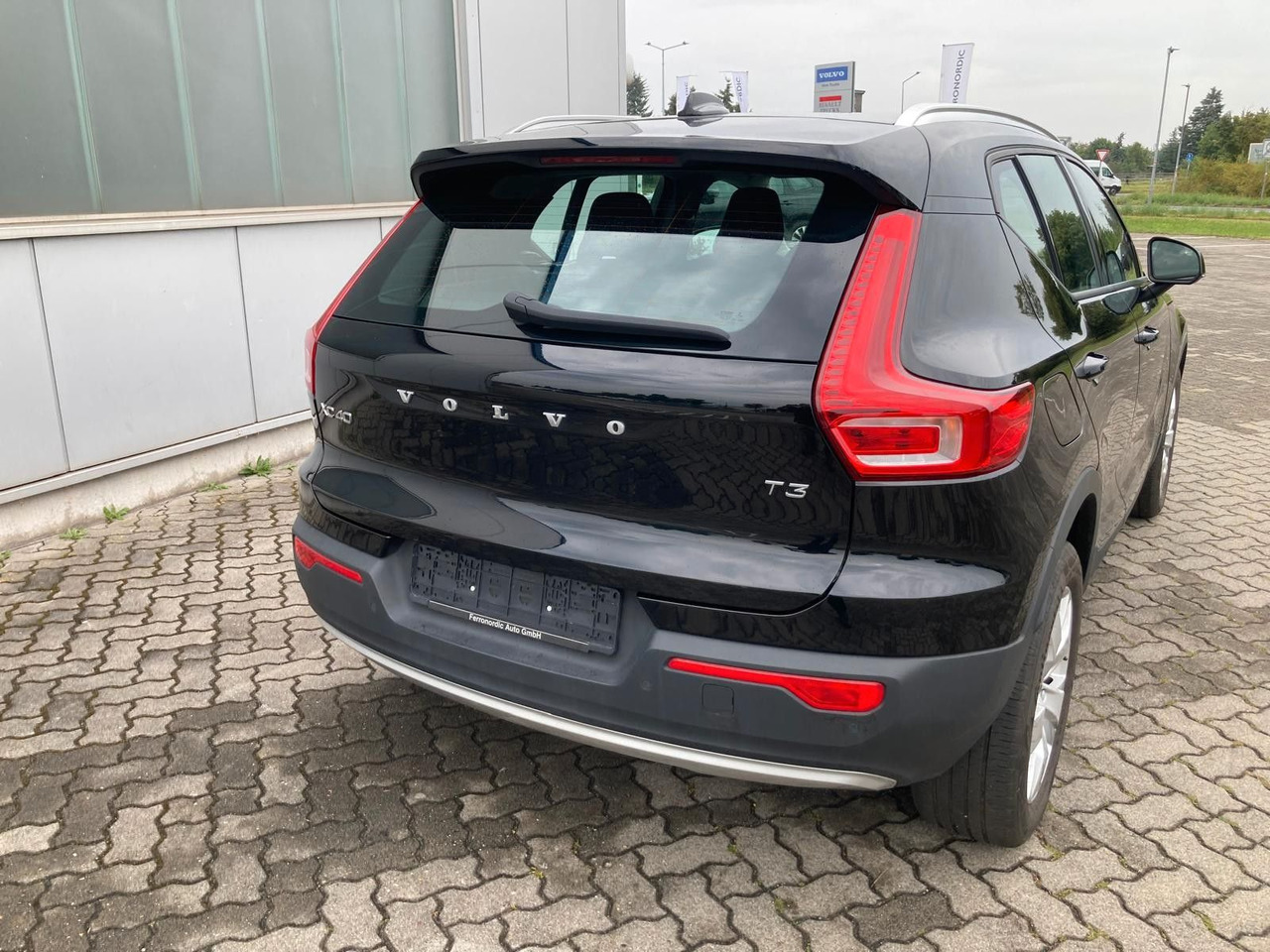Volvo XC 40 T3 Momentum Pro 2WD - SUV: picture 4 Volvo XC 40 T3 Momentum Pro 2WD - SUV: picture 4