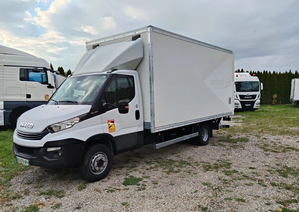 Iveco Daily - Box truck: picture 2 Iveco Daily - Box truck: picture 2