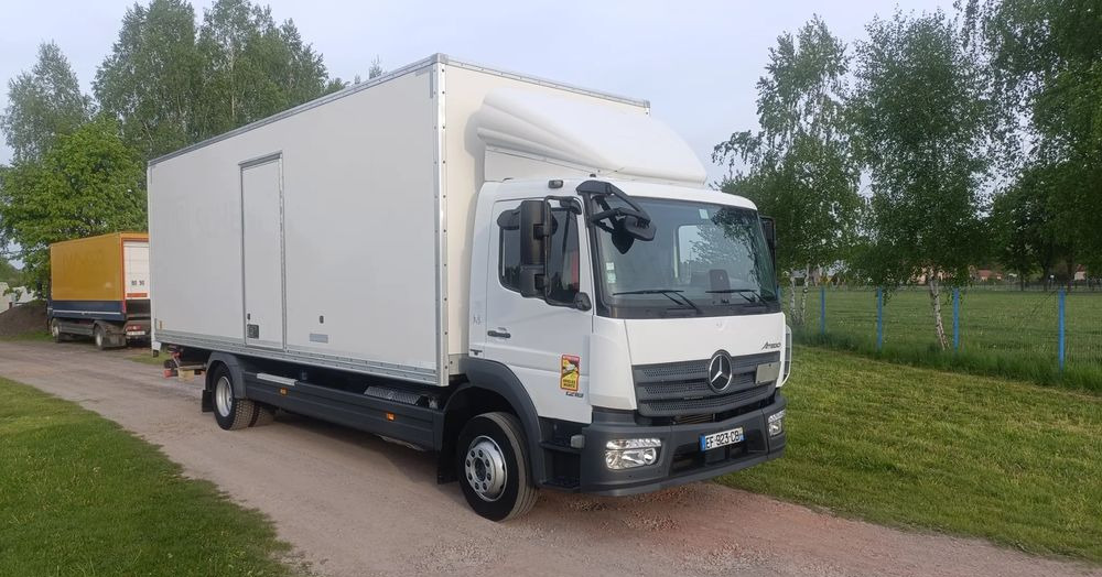 Mercedes-Benz Atego 1218 - Box truck: picture 2 Mercedes-Benz Atego 1218 - Box truck: picture 2