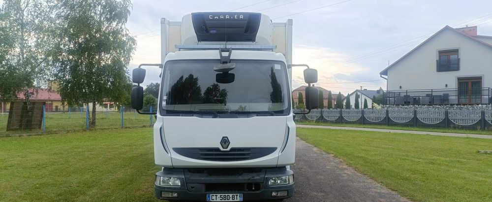 Renault Midlum - Refrigerator truck: picture 2 Renault Midlum - Refrigerator truck: picture 2