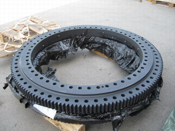 Drehkranz Demag AC 60 - Slewing ring for Construction machinery: picture 1 Drehkranz Demag AC 60 - Slewing ring for Construction machinery: picture 1
