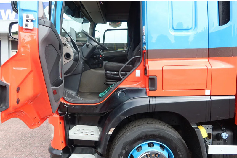 DAF CF 410 Bakwagen + DHollandia 2000kg !!6 Stuks in Voorraad!! - Box truck: picture 5 DAF CF 410 Bakwagen + DHollandia 2000kg !!6 Stuks in Voorraad!! - Box truck: picture 5