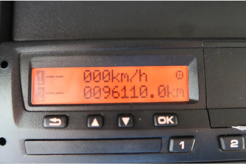 Refrigerator truck DAF CF 450 8x2 Koel/Vries Carrier Supra 1150 Diesel/Electric FRC 10/2027: picture 12 Refrigerator truck DAF CF 450 8x2 Koel/Vries Carrier Supra 1150 Diesel/Electric FRC 10/2027: picture 12