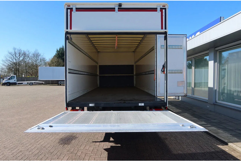 DAF LF 45 Gesloten bak + Dhollandia klep 1500 kg 4x2 - Box truck: picture 4 DAF LF 45 Gesloten bak + Dhollandia klep 1500 kg 4x2 - Box truck: picture 4