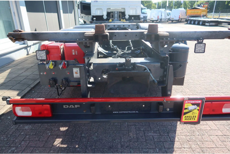 DAF XF 106.450 Wissellaadbaksysteem / Chassis - Container transporter/ Swap body truck: picture 4 DAF XF 106.450 Wissellaadbaksysteem / Chassis - Container transporter/ Swap body truck: picture 4