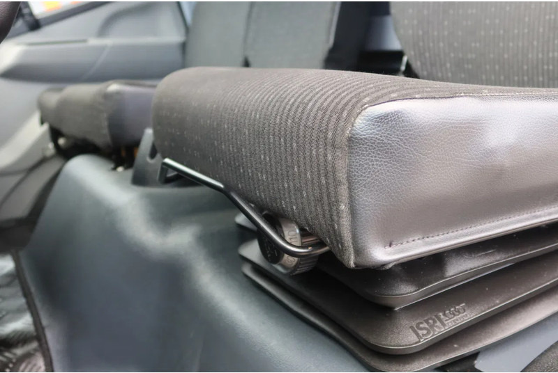 FUSO Canter Mistubishi Canter 7C18 - Box truck: picture 5 FUSO Canter Mistubishi Canter 7C18 - Box truck: picture 5