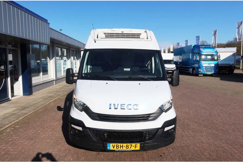 Iveco Daily 35S12 Koel/vries + Stekker 220 volt L2/h2 thermoking Meeneemprijs 17.900,-- euro - Refrigerated van: picture 5 Iveco Daily 35S12 Koel/vries + Stekker 220 volt L2/h2 thermoking Meeneemprijs 17.900,-- euro - Refrigerated van: picture 5