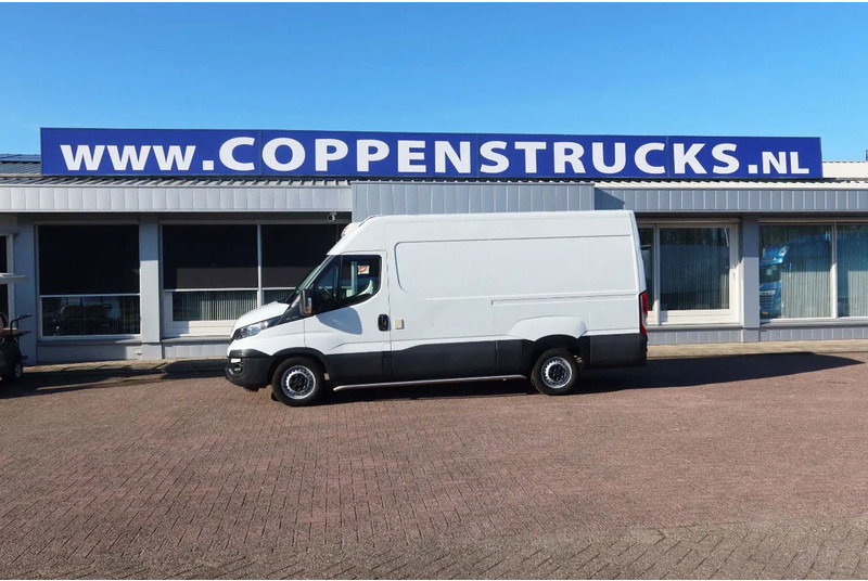 Iveco Daily 35S12 Koel/vries + Stekker 220 volt L2/h2 thermoking Meeneemprijs 17.900,-- euro - Refrigerated van: picture 4 Iveco Daily 35S12 Koel/vries + Stekker 220 volt L2/h2 thermoking Meeneemprijs 17.900,-- euro - Refrigerated van: picture 4