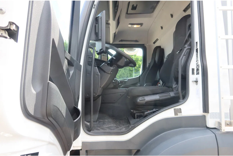 Mercedes-Benz Actros 2530 L Koel/Vries + Laadklep DHollandia 2500kg 5 STUK IN VOORRAAD! - Refrigerator truck: picture 5 Mercedes-Benz Actros 2530 L Koel/Vries + Laadklep DHollandia 2500kg 5 STUK IN VOORRAAD! - Refrigerator truck: picture 5