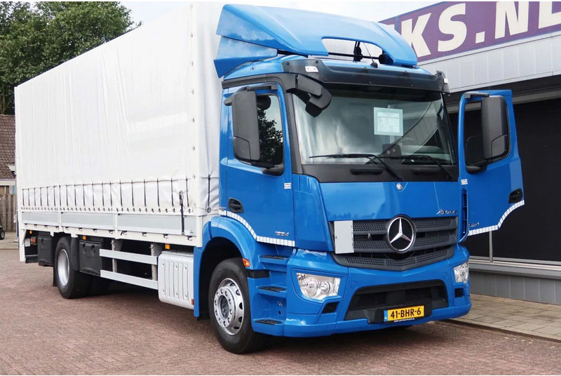 Mercedes-Benz Antos 1924L Huif + Klep Dhollandia 2000 KG Euro 6 - Box truck: picture 2 Mercedes-Benz Antos 1924L Huif + Klep Dhollandia 2000 KG Euro 6 - Box truck: picture 2