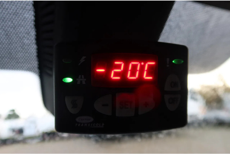 Mercedes-Benz Sprinter 315 CDI Carrier Xarios 350 Koel/vries/verwamen + nacht aansluiting 220 volt. - Refrigerated van: picture 5 Mercedes-Benz Sprinter 315 CDI Carrier Xarios 350 Koel/vries/verwamen + nacht aansluiting 220 volt. - Refrigerated van: picture 5