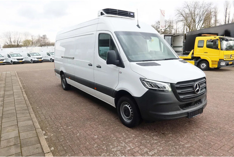 Mercedes-Benz Sprinter 317 317 CDI L3/H2 Multi temp, Verplaatsbare tussenwand - Refrigerated van: picture 2 Mercedes-Benz Sprinter 317 317 CDI L3/H2 Multi temp, Verplaatsbare tussenwand - Refrigerated van: picture 2
