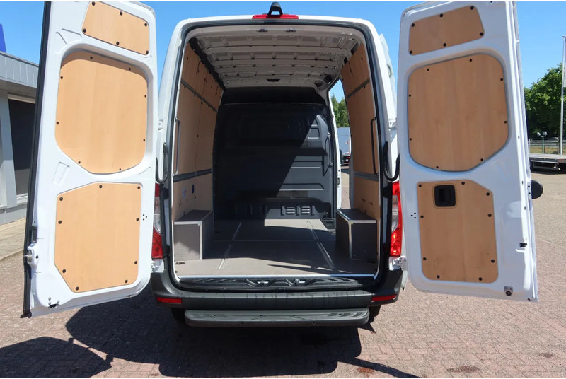 Mercedes-Benz Sprinter 317 CDI L2 H2 Gesloten Bestelwagen - Panel van: picture 3 Mercedes-Benz Sprinter 317 CDI L2 H2 Gesloten Bestelwagen - Panel van: picture 3