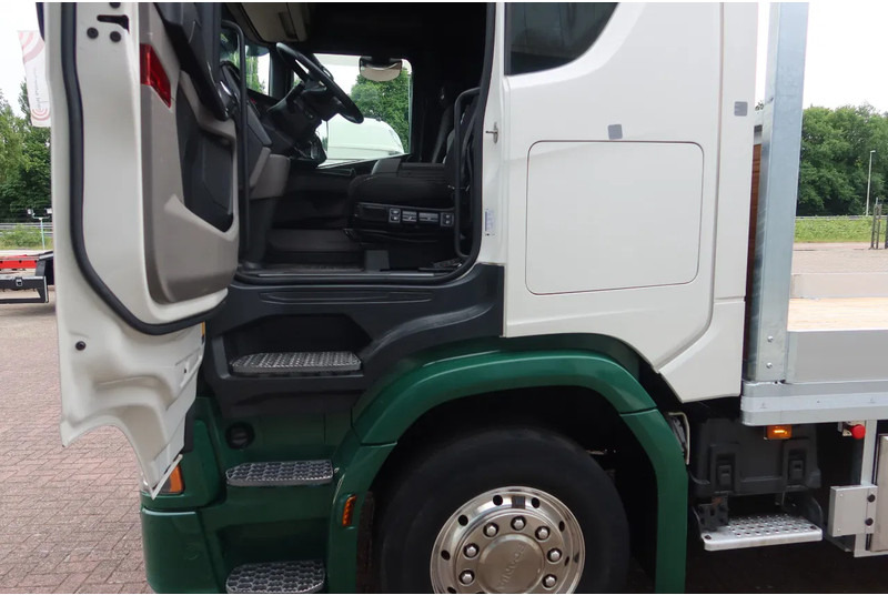 Scania R 500 Scania R 500 6x2 E6 Nieuwe Laadbak met Hydraulische Oprij Plate - Autotransporter truck: picture 5 Scania R 500 Scania R 500 6x2 E6 Nieuwe Laadbak met Hydraulische Oprij Plate - Autotransporter truck: picture 5