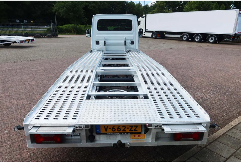 Iveco 40 C 18 Luchtering 3.0 L motor Tijhof opbouw - Van: picture 4 Iveco 40 C 18 Luchtering 3.0 L motor Tijhof opbouw - Van: picture 4
