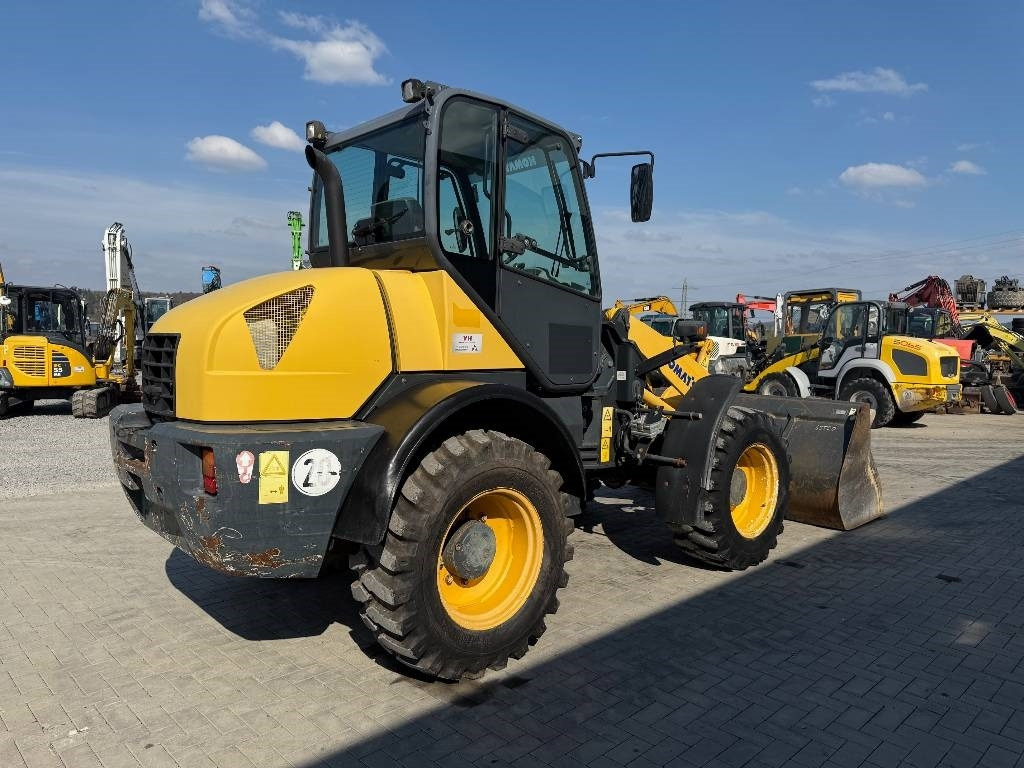 Komatsu WA 100 M-5 - Wheel loader: picture 5 Komatsu WA 100 M-5 - Wheel loader: picture 5